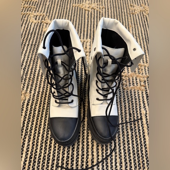 Free People Goldie Lug Sole Lace Up Boots NEW - Picture 7 of 11